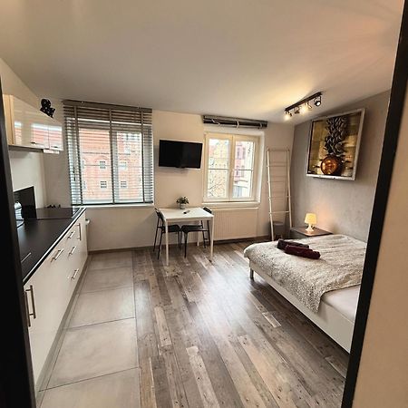 Apartament Z Widokiem Na Pomnik Kopernika - Rynek Staromiejski Stary Toruń Extérieur photo