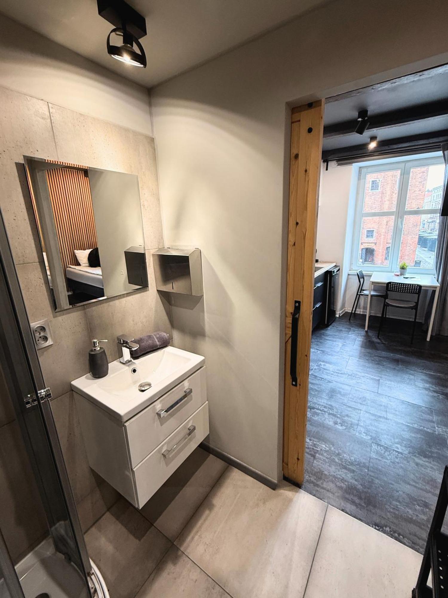 Apartament Z Widokiem Na Pomnik Kopernika - Rynek Staromiejski Stary Toruń Extérieur photo