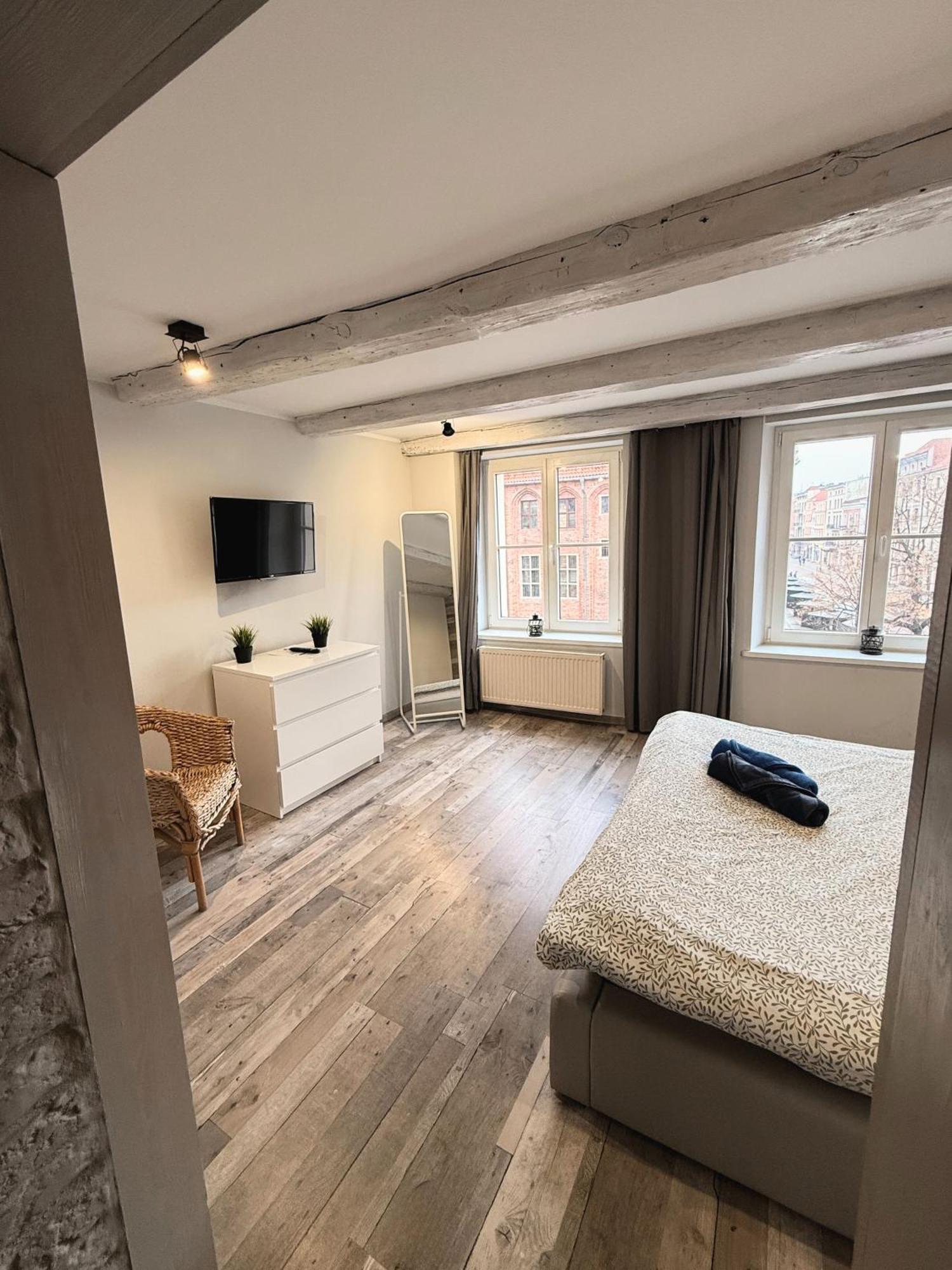 Apartament Z Widokiem Na Pomnik Kopernika - Rynek Staromiejski Stary Toruń Extérieur photo