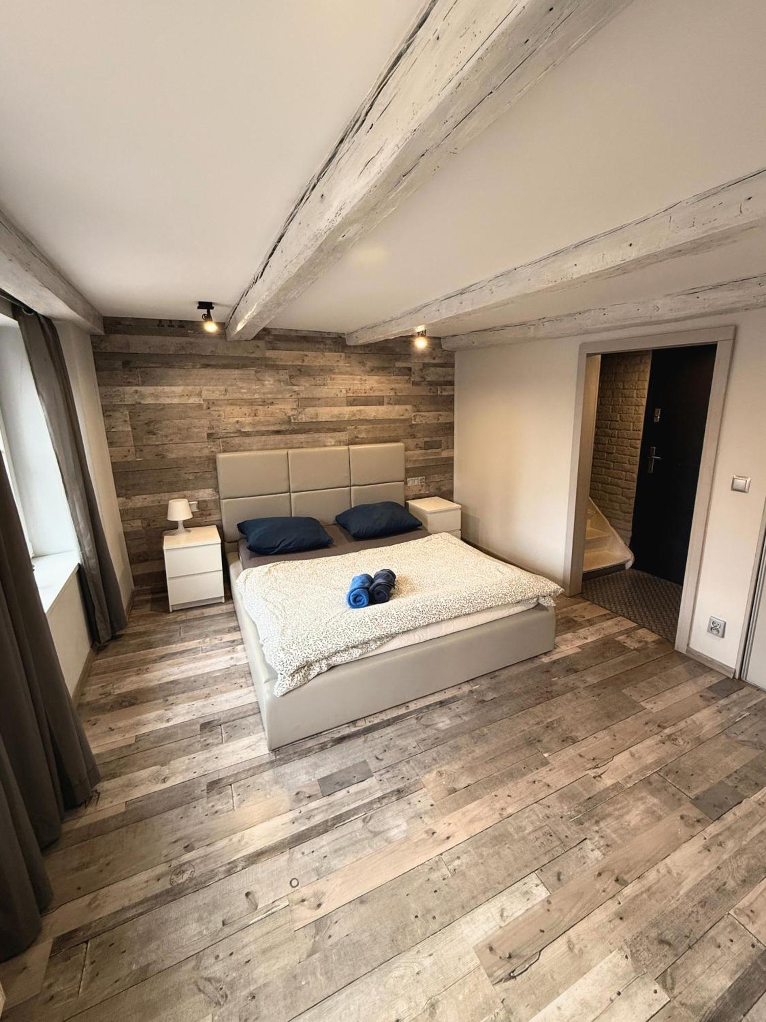 Apartament Z Widokiem Na Pomnik Kopernika - Rynek Staromiejski Stary Toruń Extérieur photo