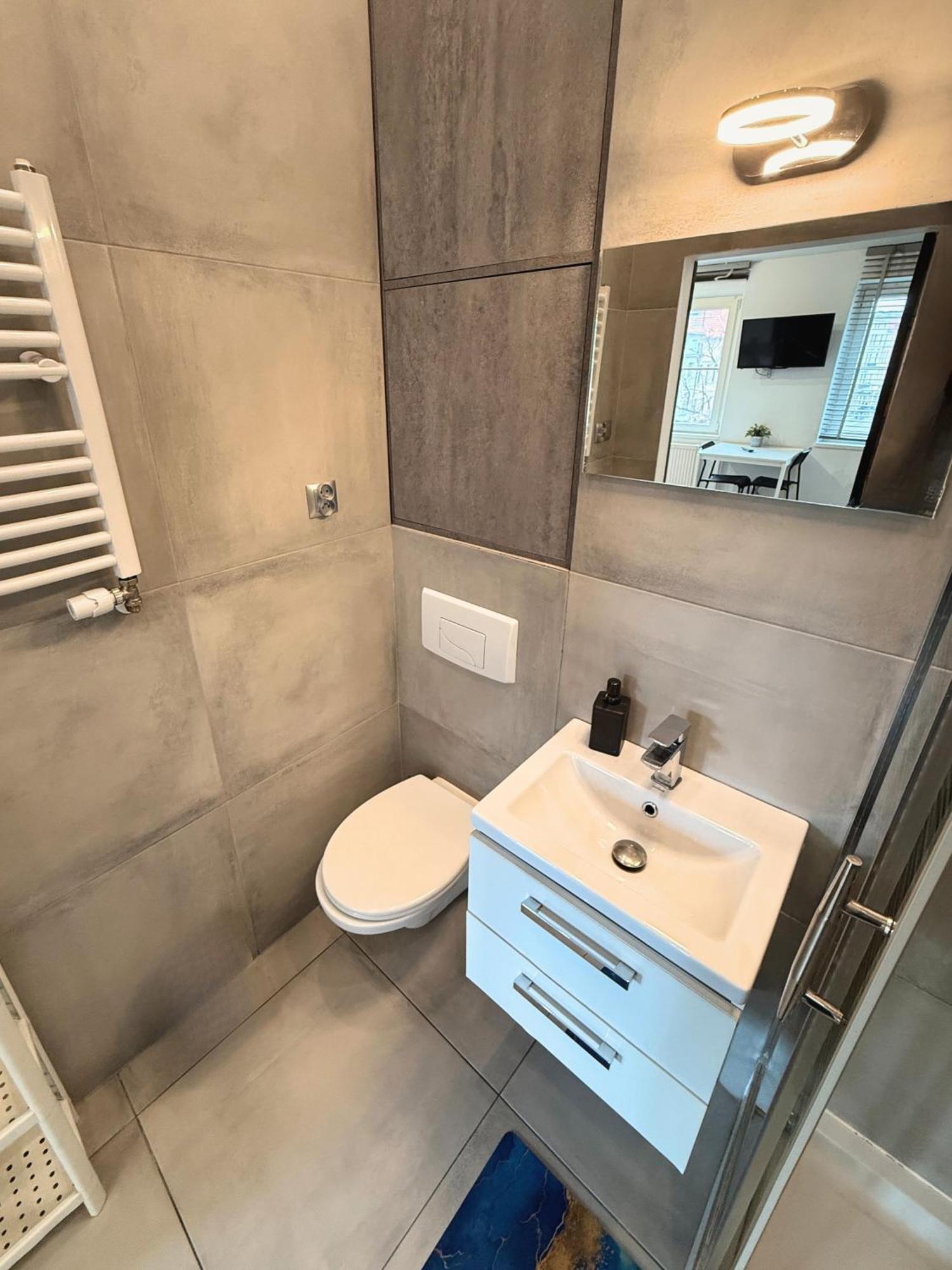 Apartament Z Widokiem Na Pomnik Kopernika - Rynek Staromiejski Stary Toruń Extérieur photo